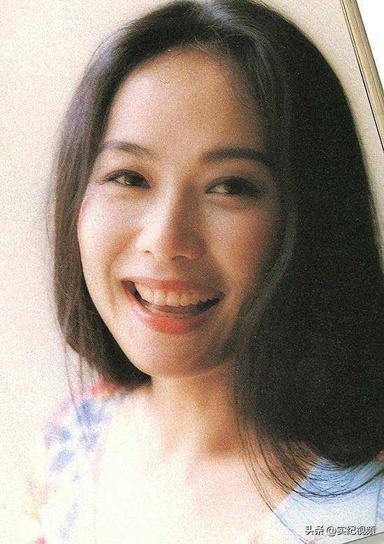 58岁许官人南宫NG28入口叶童和富豪结婚33年遭背叛4次选择终身不生(图14)