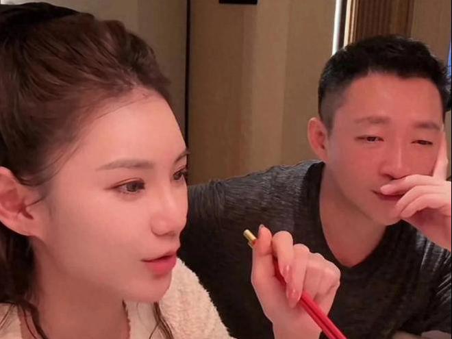 四月拍南宫NG28下载婚纱五月办婚礼提前小半年紧张的汪小菲实在太可爱了(图5)