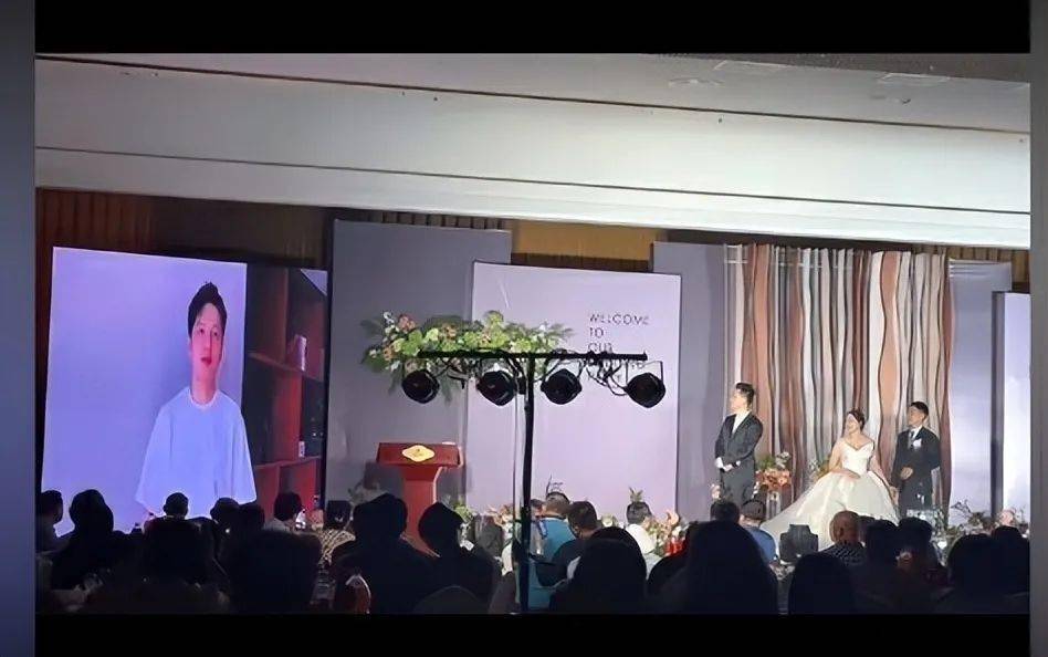 恭喜姐弟恋修成正果国乒美女名将和世界冠军补办婚礼孙颖莎樊振东马龙送祝福(图5)