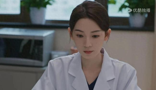 蛮好的人生小艾总吴雅婚纱照直拍 勇敢追爱真相揭晓(图1)